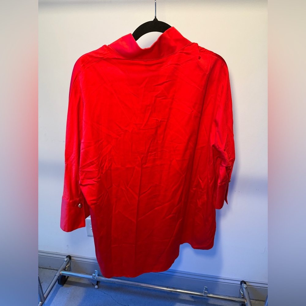 Tuckernuck Vibrant Red Women's Blouse - Picture 3 of 5
